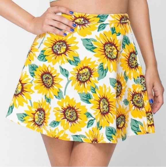 NEW seen on Arianna Grande American Apparel sunflower denim flare mini skirt M - Picture 2 of 8